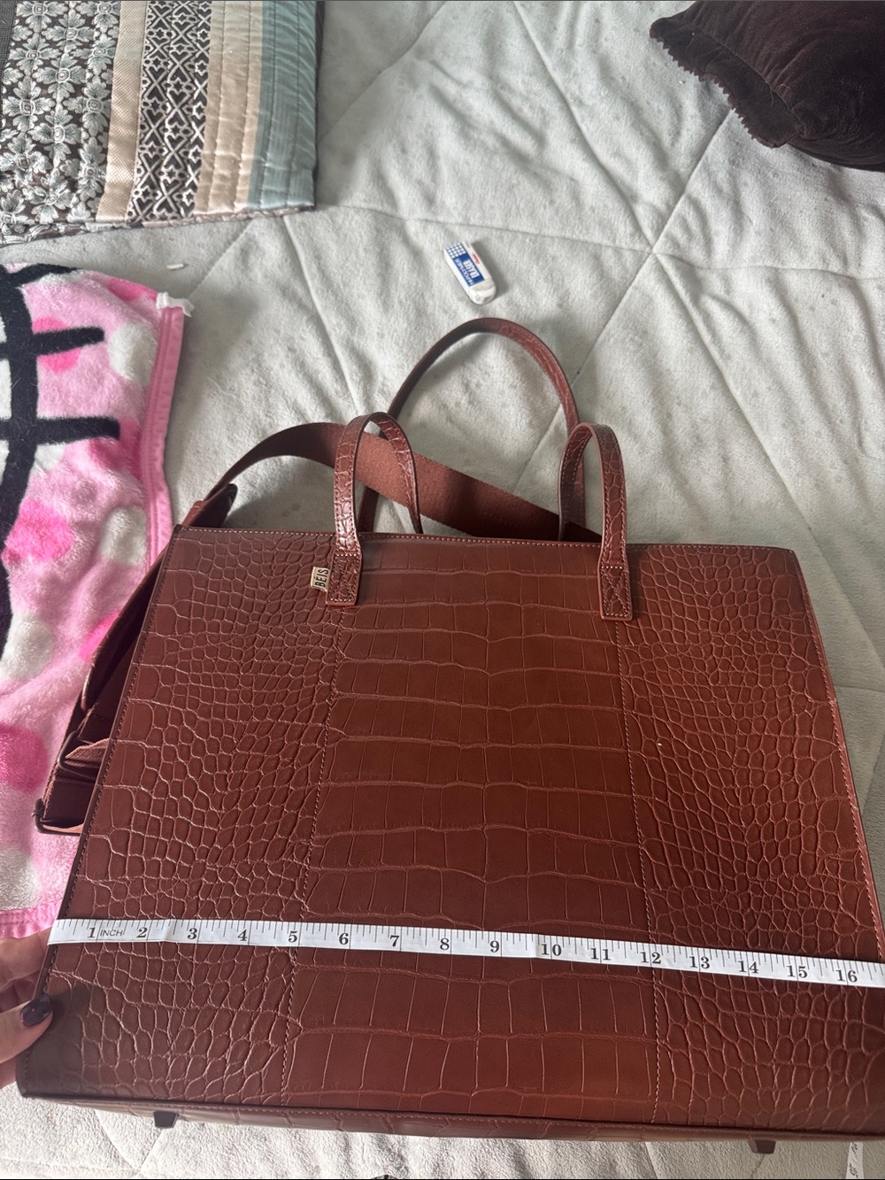 BEIS Large Brown Croc-Embossed Tote with Matching Pouch Set - Picture 9 of 15